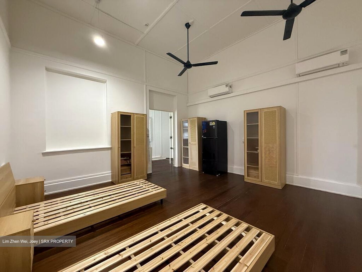Admiralty Road East (D27), Detached #527572781